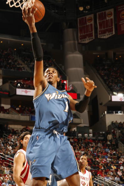 考虑降价，费南多回归中超？下家3选1，难回申花，黑马或捡漏