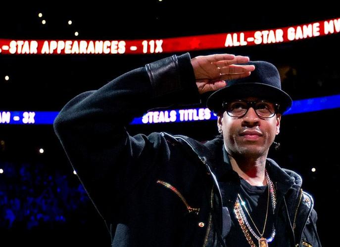 巴黎圣日耳曼梅西助攻内马尔进球