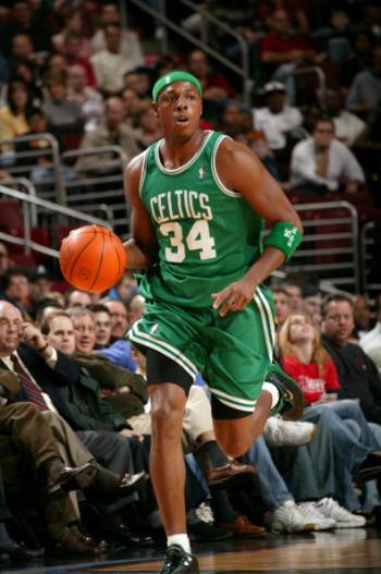 打脸杜锋！盖帽联盟第1，洋帅质问CBA：他为何不是最佳防守队员？