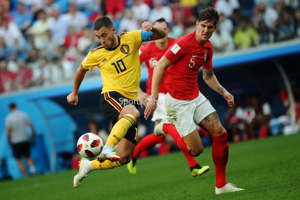 颜骏凌：若本轮亚冠能拿分或赢球，整个形势可能就完全不一样