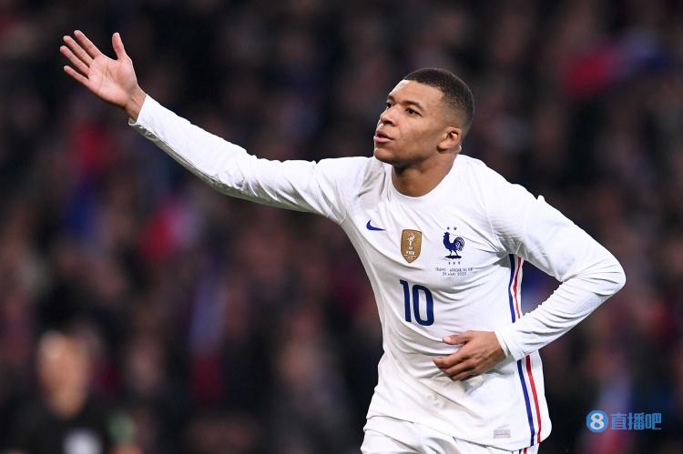 马德兴：新赛季中超实行AB名单，B名单球员可踢中超也可踢U21联赛